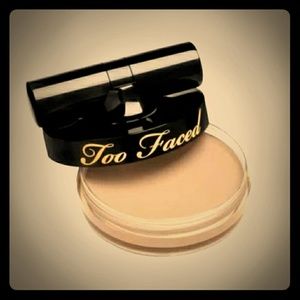 🎉SALE!🎉 Too Faced Air Buffed BB Créme-Snow Glow